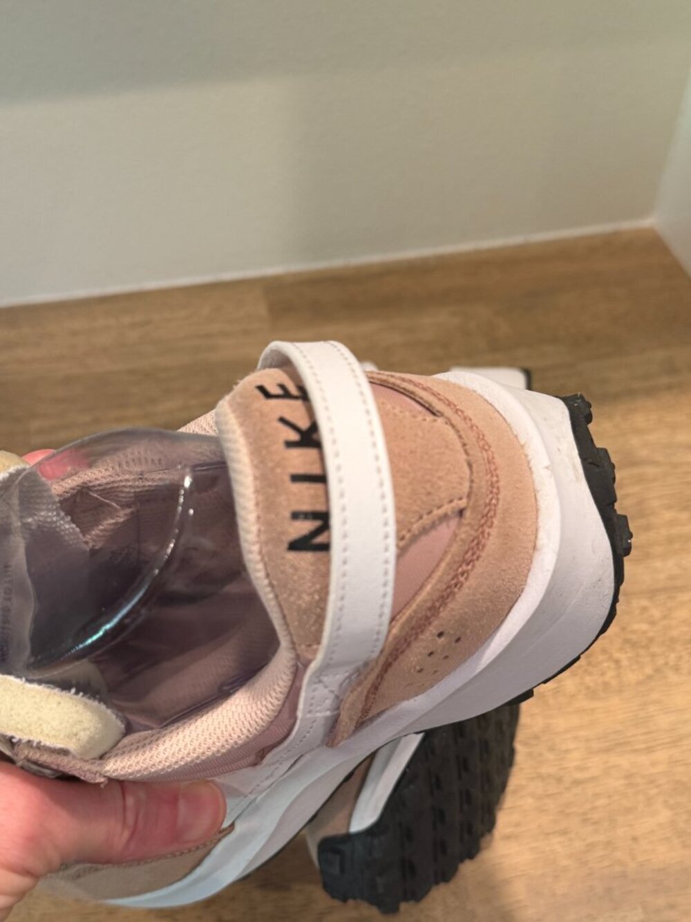 Nike Waffle Debut Pink Oxford White Sneakers Shoes DH9523-600 Women's Size 8 - Picture 7 of 11